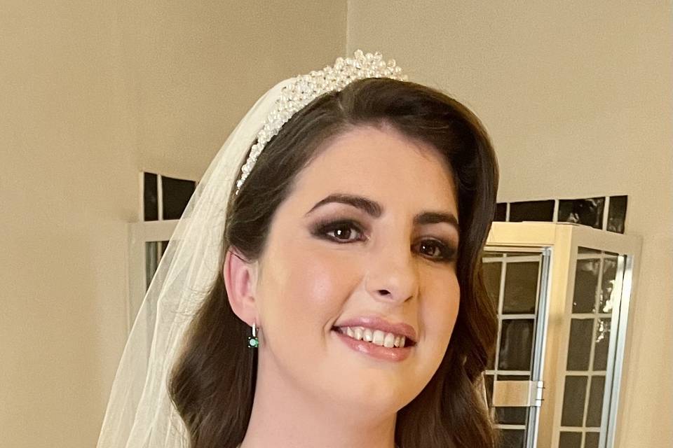 Bride full glam hair & makeup