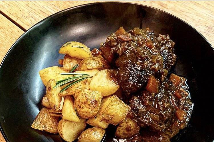 Bourguignonne, Valle d'Aosta - Food -  ~ Premium Stock Photos