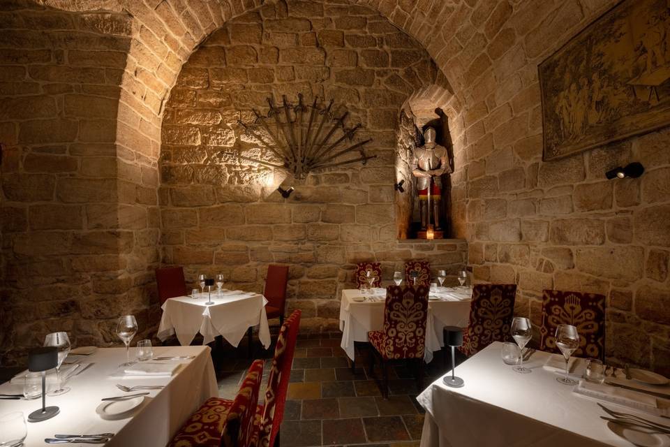 Dungeon restaurant