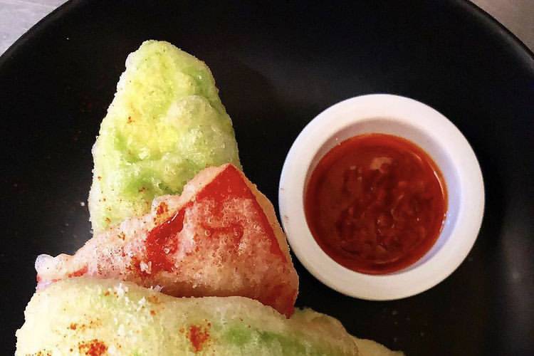 Avocado & pepper tempura