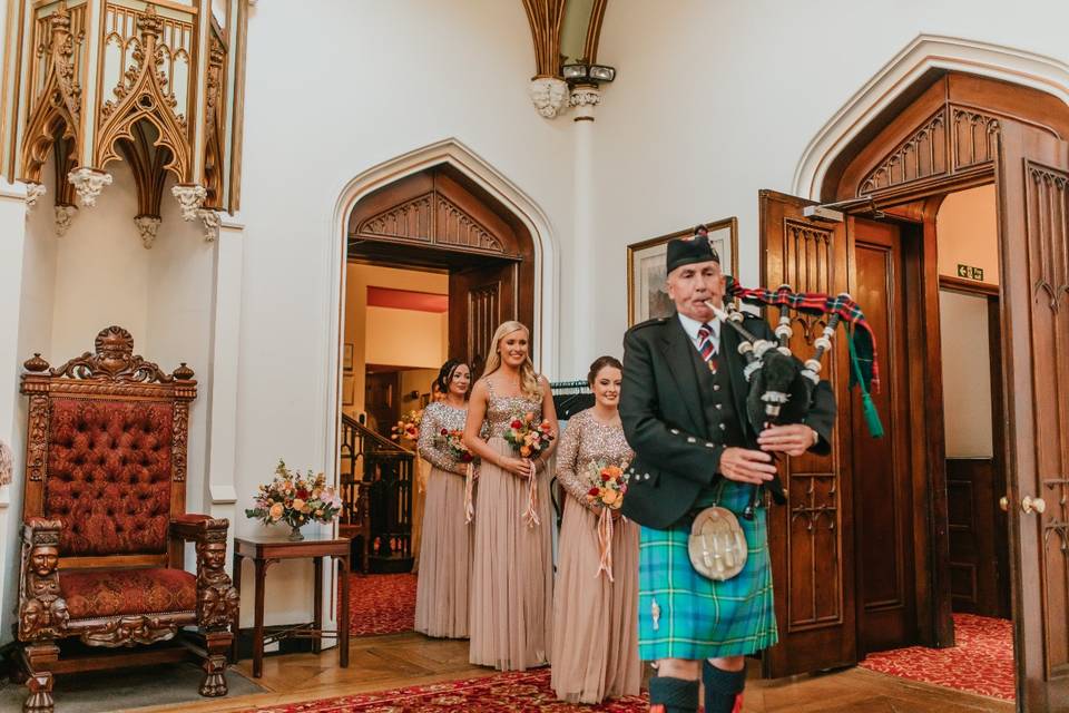 Piper with bridal party