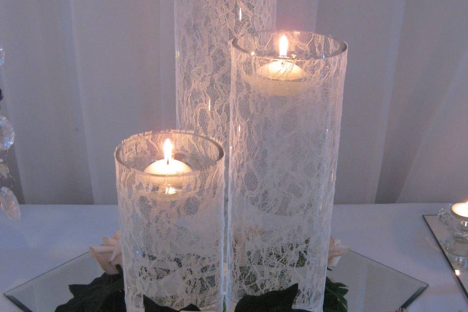 Lace cylinders with lights