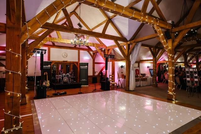 Sandhole Oak Barn