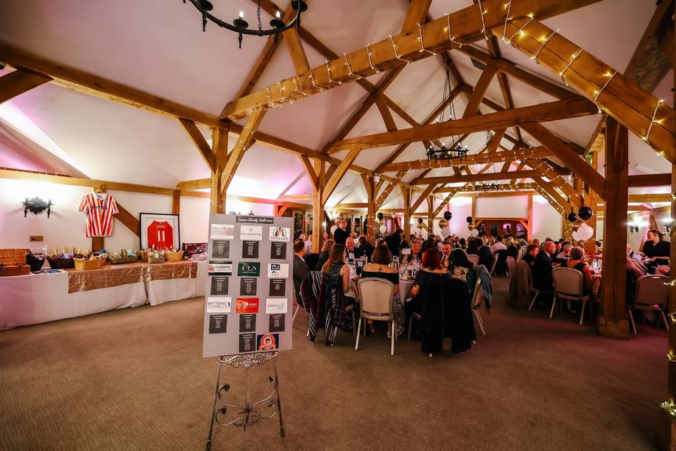Sandhole Oak Barn