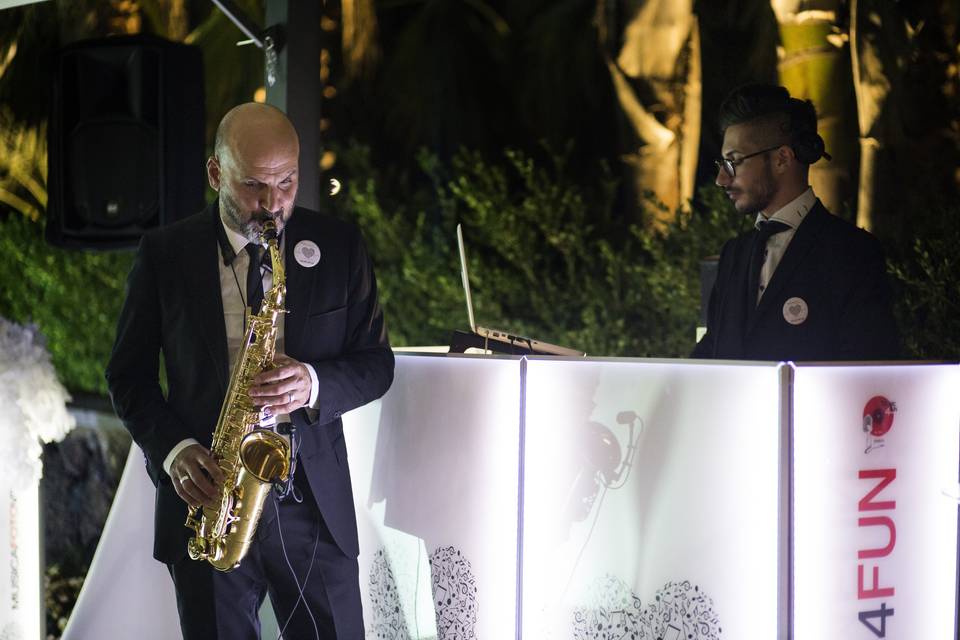 Music 4 Fun Musica e Intrattenimento