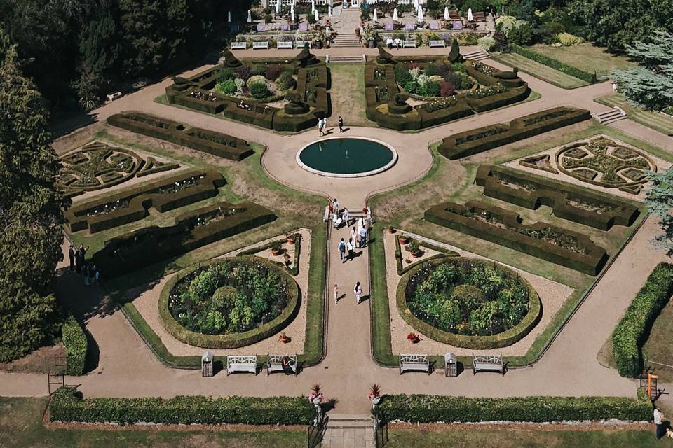 Warwick castle gardens