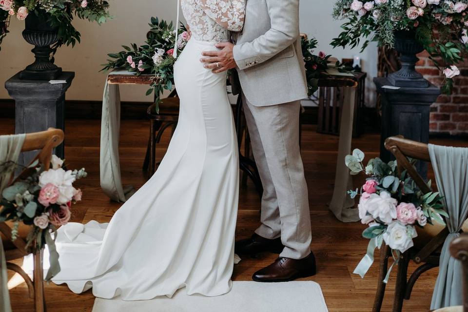 Indoor ceremony
