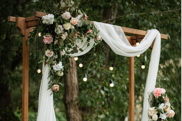 Beautiful Wedding Arches