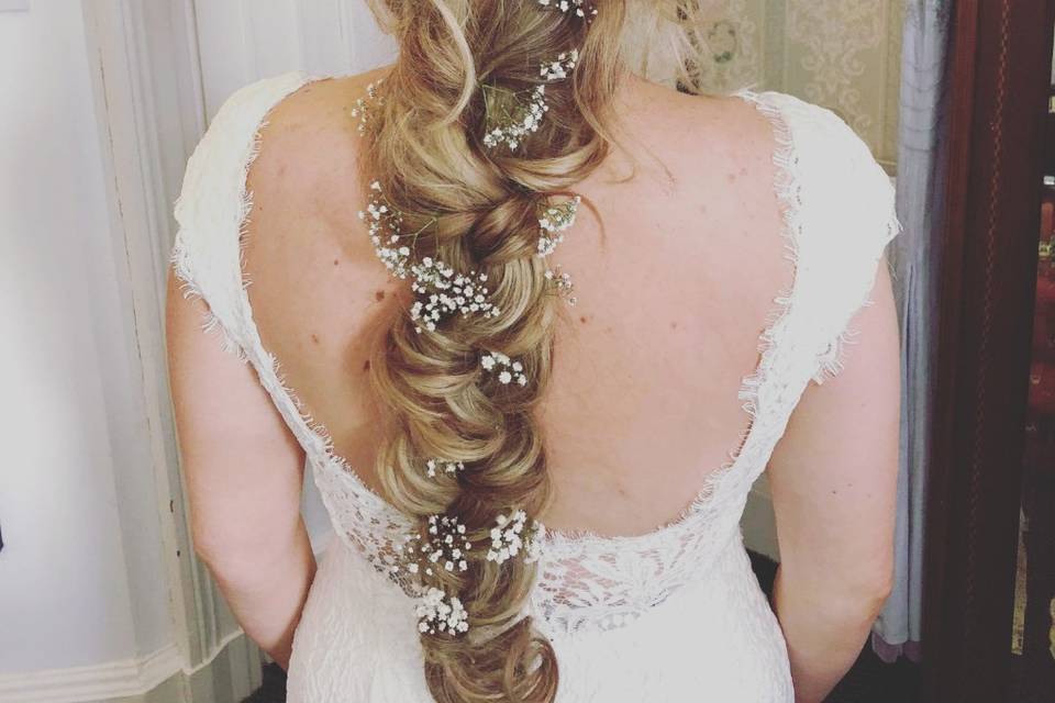 Hair Comes the Bride