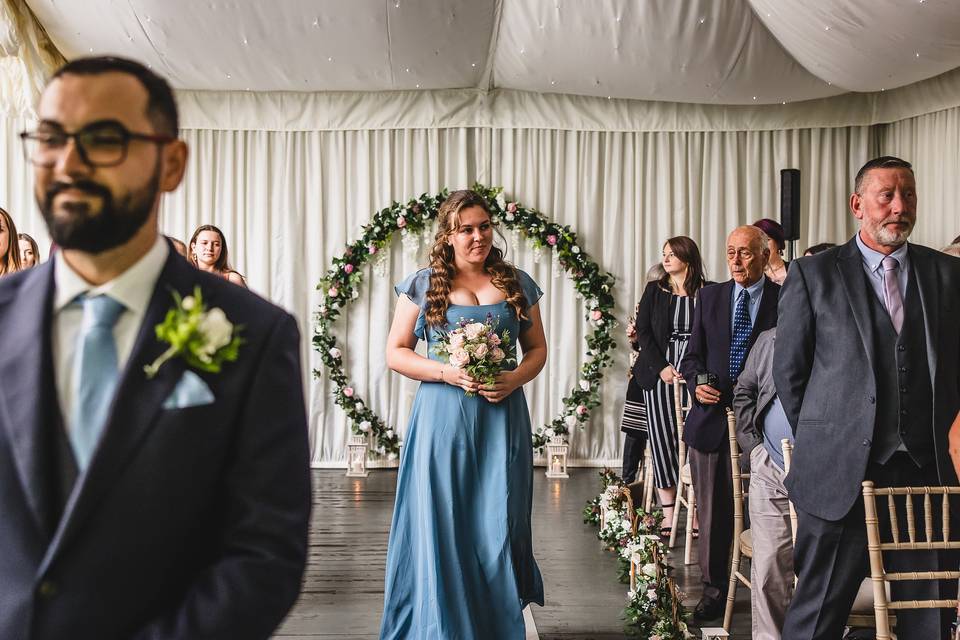 Willow hoop and Aisle flowers