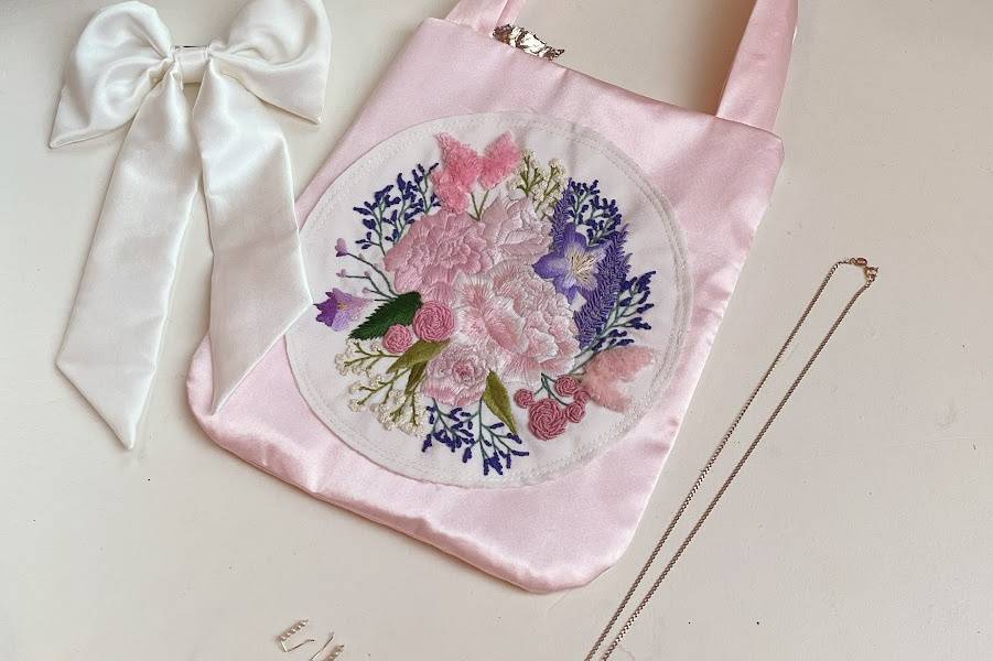 Custom embroidery silk bag