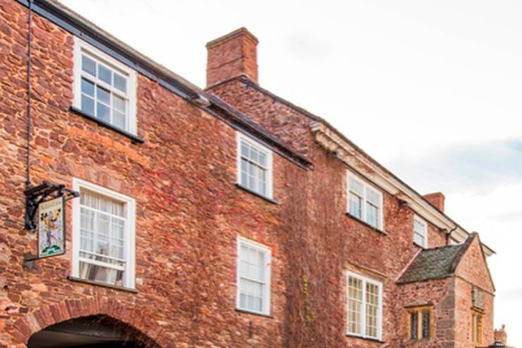 Luttrell Arms Hotel