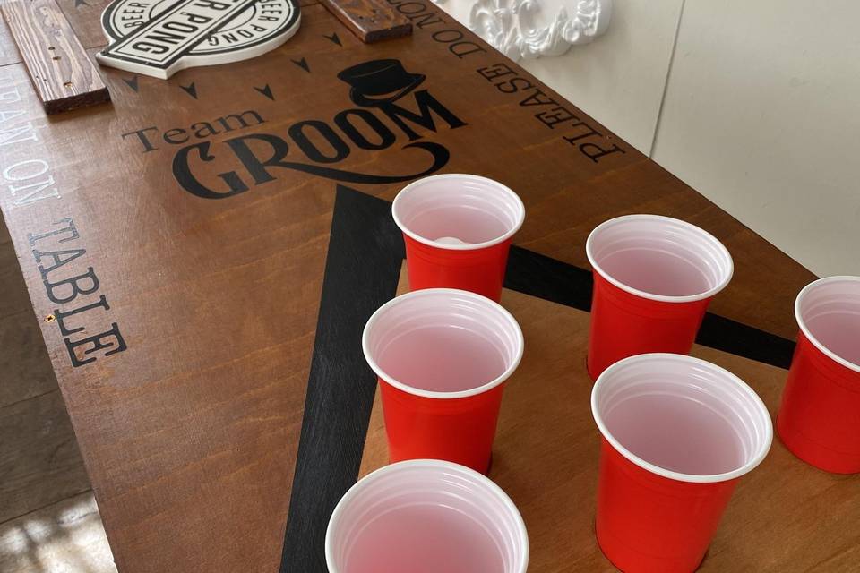 Beer Pong Offley Place