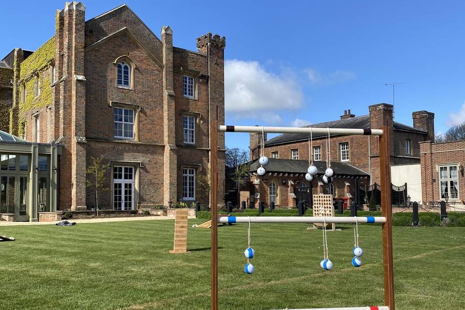 Ladder golf