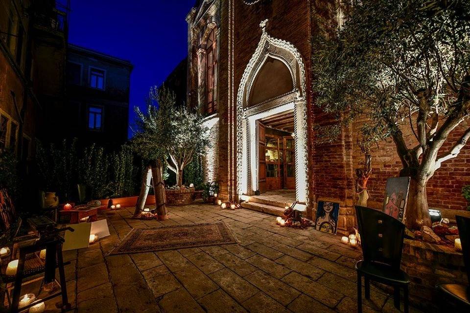 The Glass Cathedral - Santa Chiara