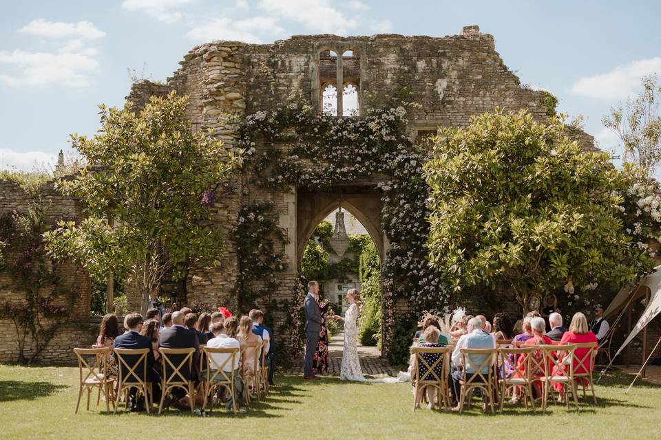 Cotswold Wedding Coordinator