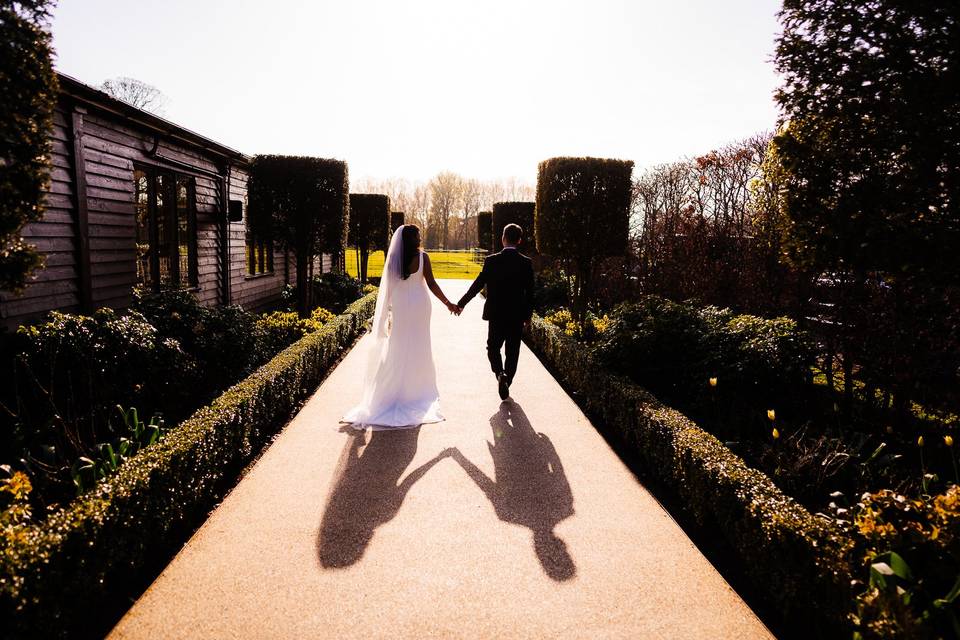 Couple Merrydale Walkway