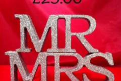 MR & MRS Table decoration