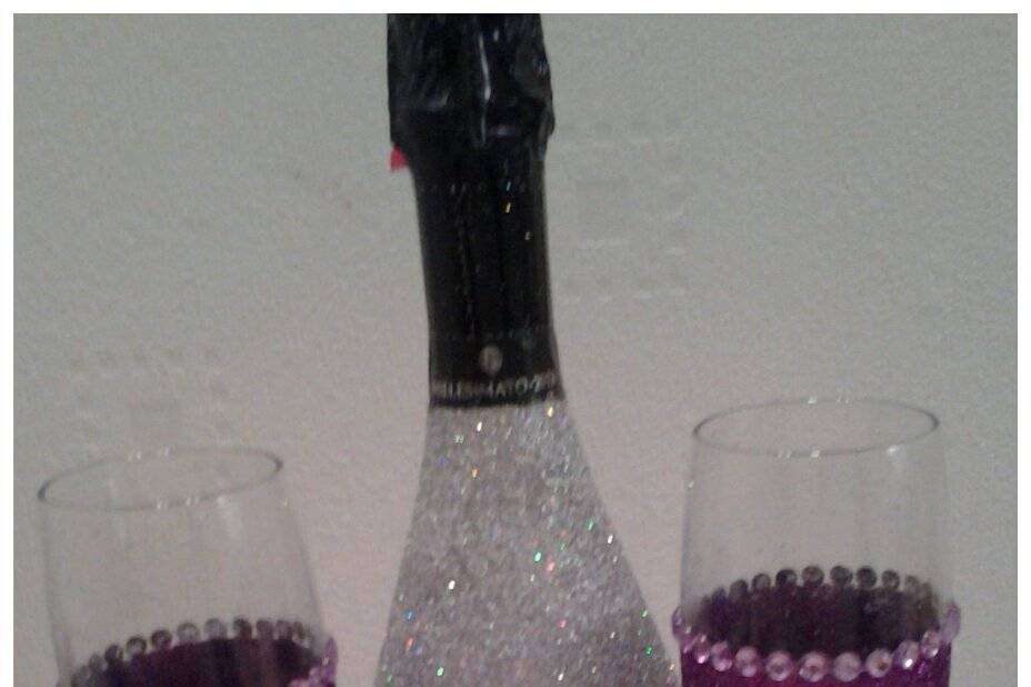 Glittered Bottles of Bubbly