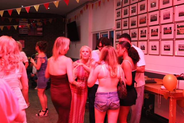 Girls Girls Girls