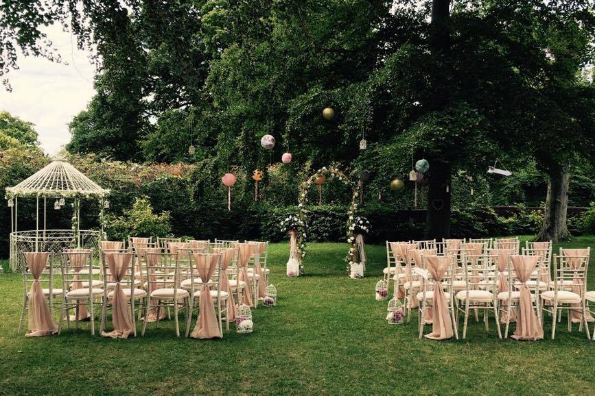 Lavish reception room