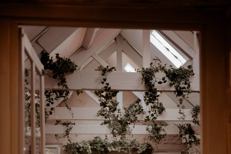 THE CEREMONY BARN