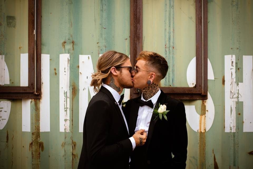 Two grooms during portraits