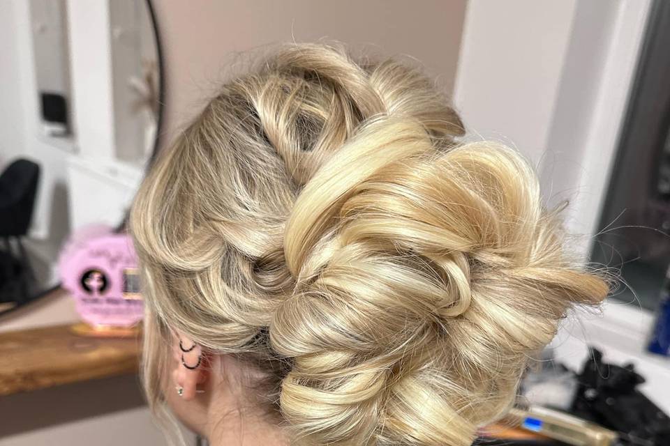 In-salon styles