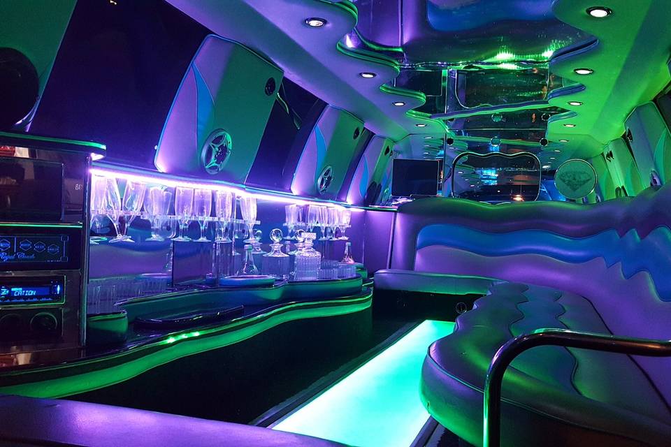 14 passenger limousine