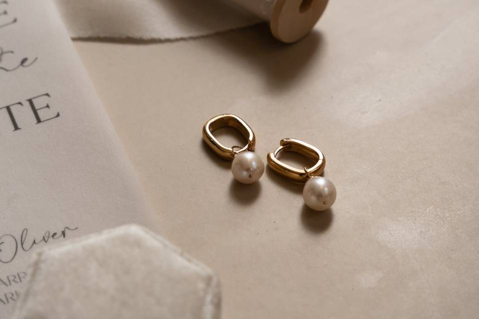 Brides earrings