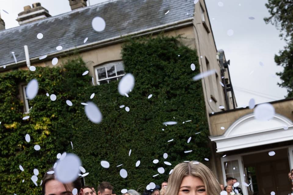 Bride & groom confetti