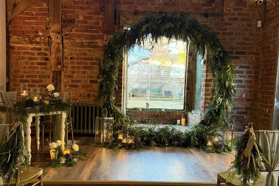 Moongate arch
