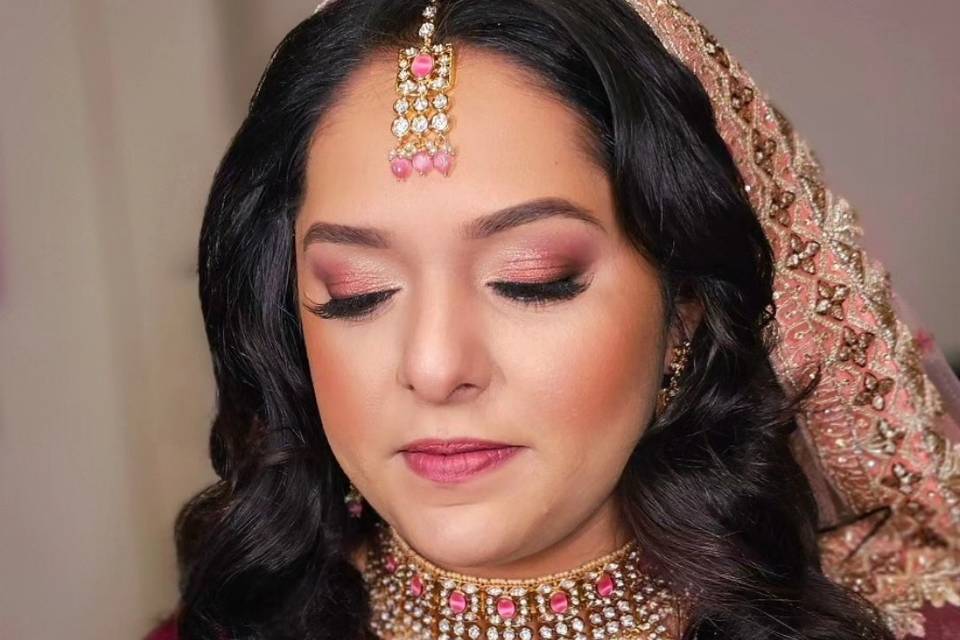 Burgundy Wine Red Bridal Eye M