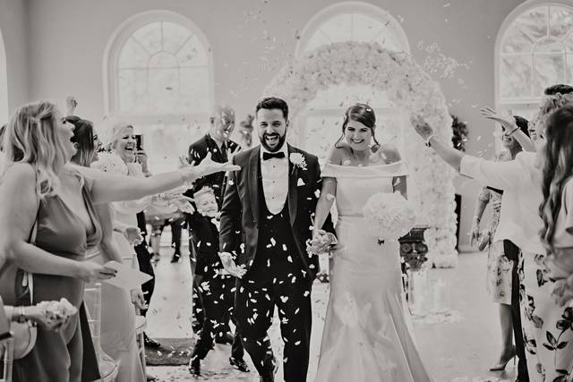 Classic black and white - Pure Image Photography