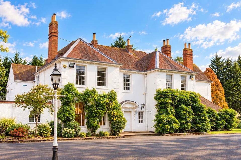 Longbridge Manor