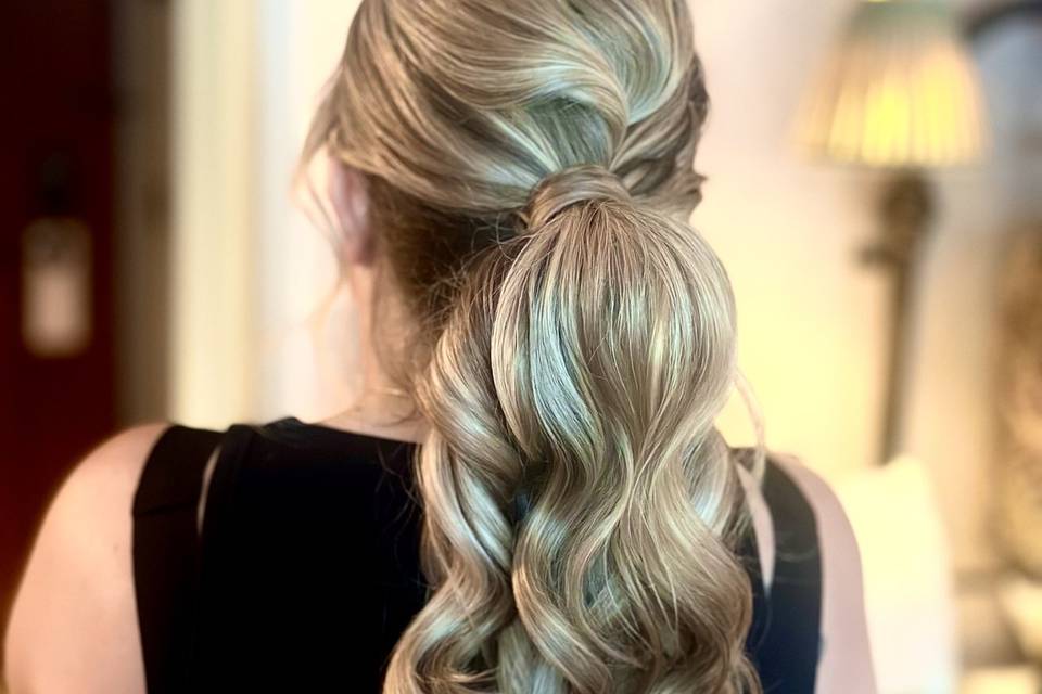 Texture ponytail