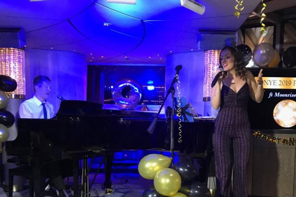 Performing Nye on the Danube