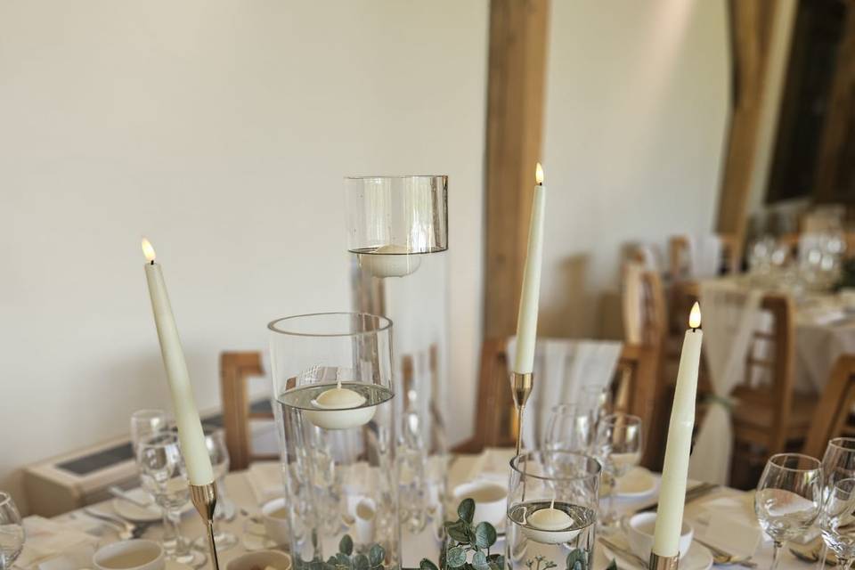 3 vases centrepiece