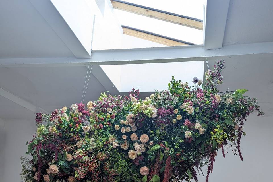 Flower cloud installation