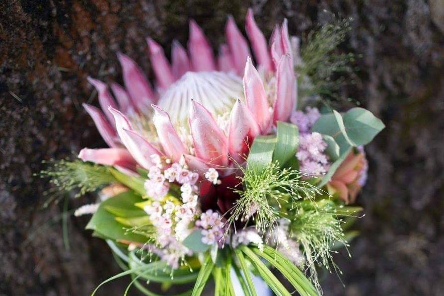 King protea bouquet