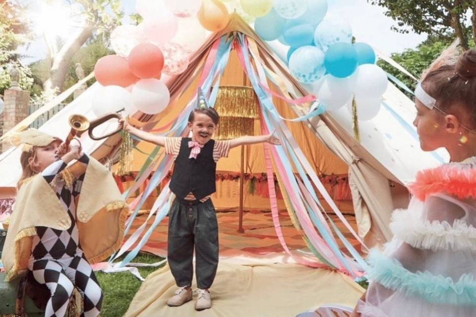 Bell tent and themed parties