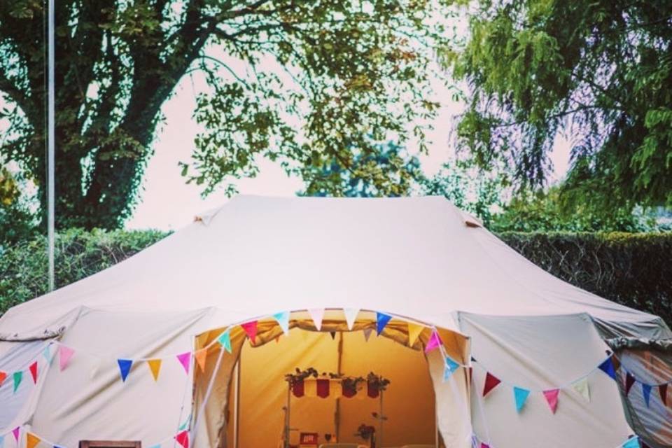 Large lunar tent set up