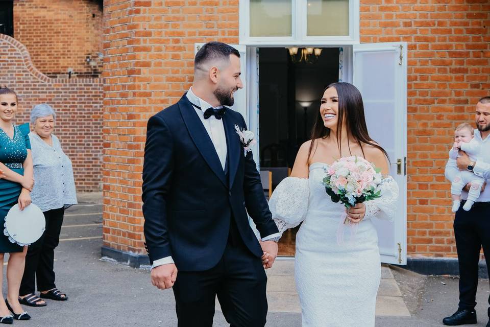 WEDDING LUTON