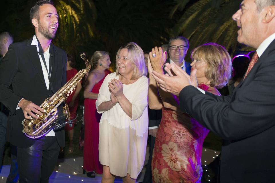 Wedding saxophonist