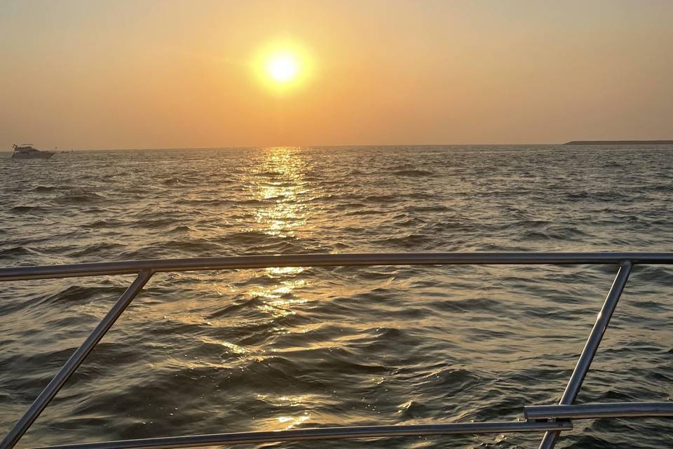 Dubai sunset yacht