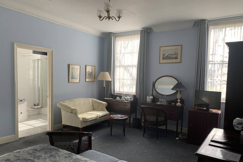 Corse Lawn House Hotel 7