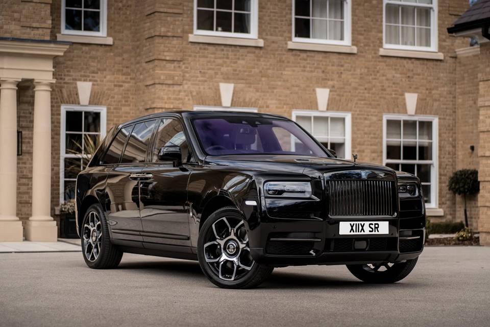 Black Rolls Royce Cullinan