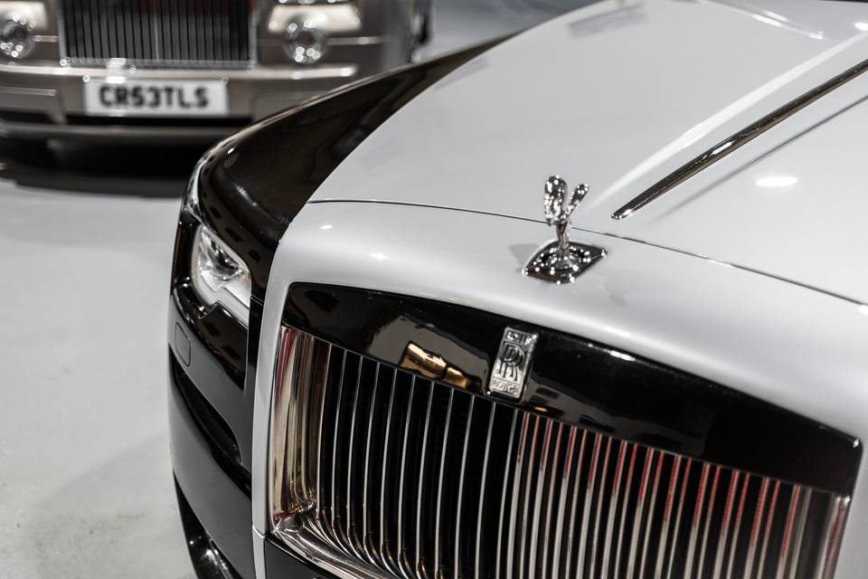 Black Rolls Royce Ghost S2