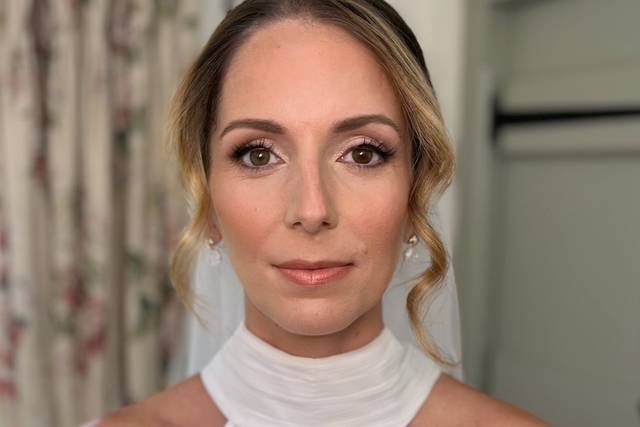 Victoria Fraser-Gadd Bridal Makeup and Hair