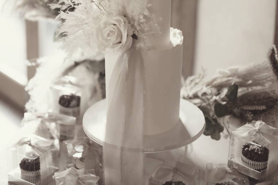 Two-Tier with Dried Flowers